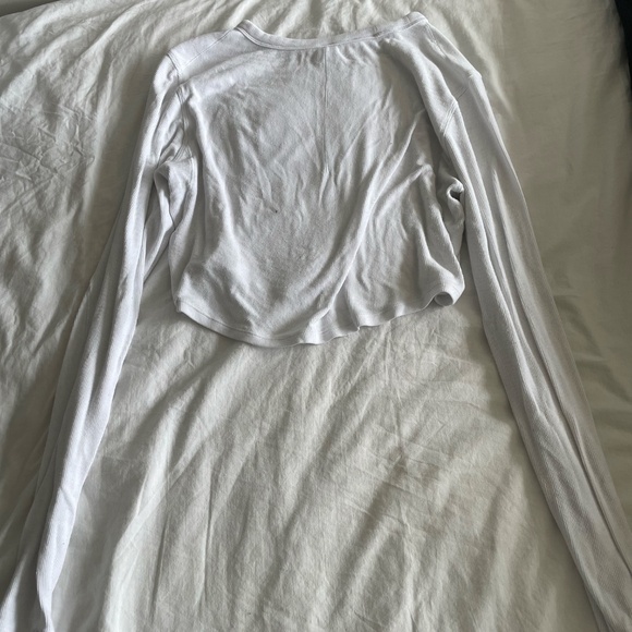 Lululemon Longsleeve Crop Top - Picture 2 of 2